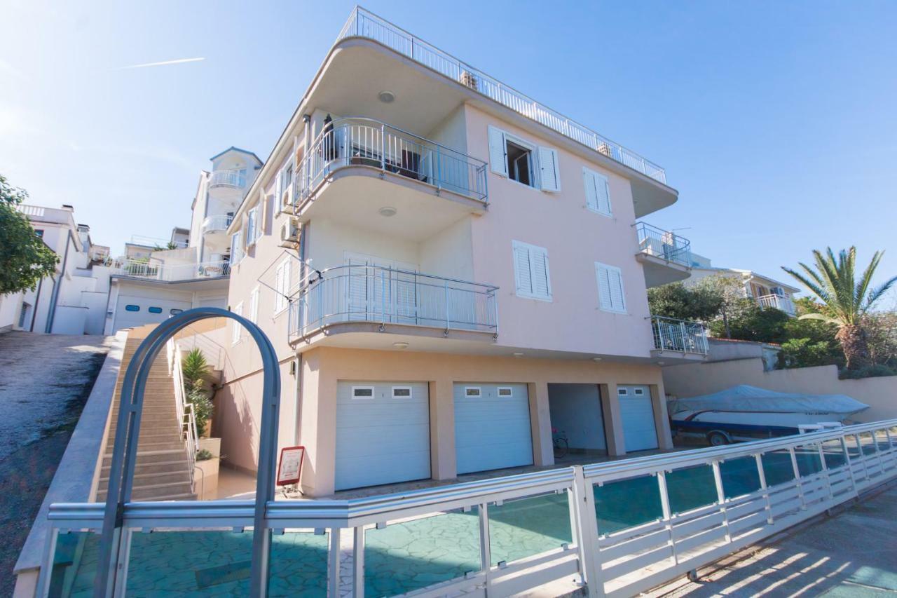 Luxury Apartment L&A Trogir Exterior foto